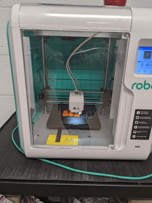 Robo close_600x800